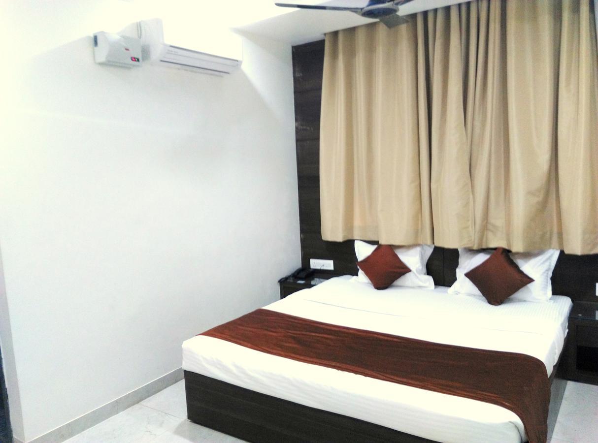Hotel Tilak Bhopal Eksteriør bilde