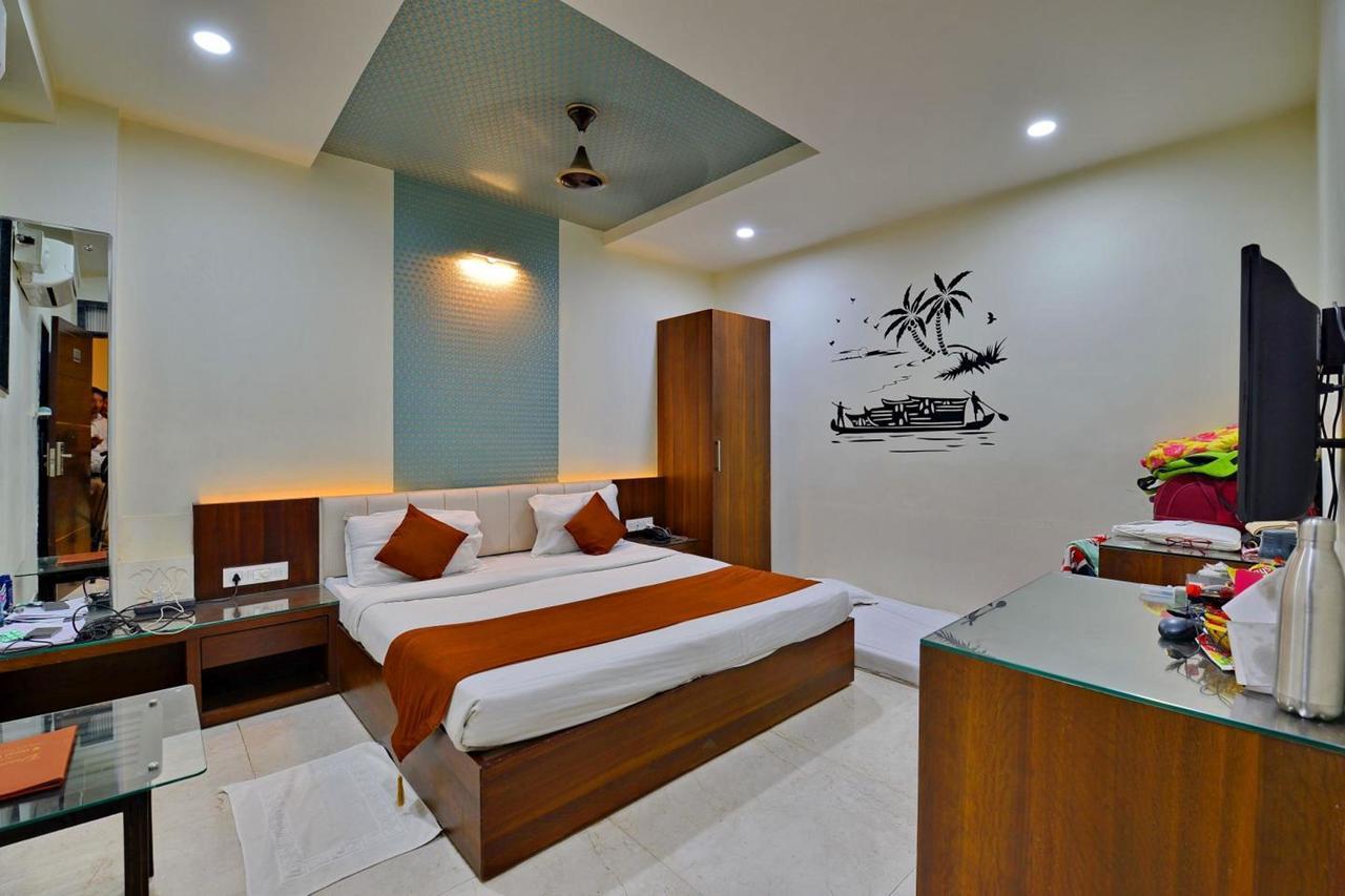 Hotel Tilak Bhopal Eksteriør bilde